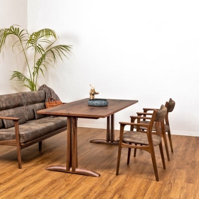 IGNITE ダイニングチェア(肘付)【ウォルナット材】JIG-DCW206A