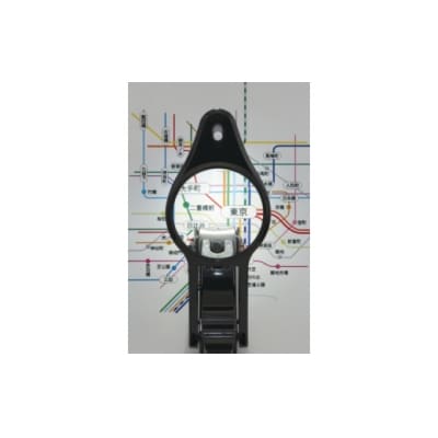 <刀匠 関孫六の伝統から生まれたツメキリ> ◇貝印 関孫六 LEDルーペ付きツメキリ