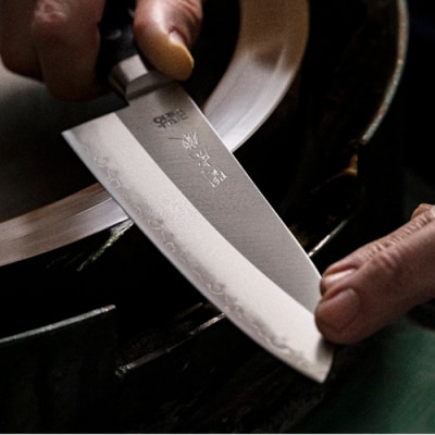 TVで紹介! 関虎徹 V金10号 三徳&ペティ 包丁2本セット(安田刃物)H55-33