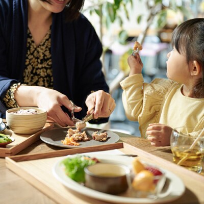 【和 NAGOMI】OTOMO 鋏とトングセット(ケース色:ブルー)