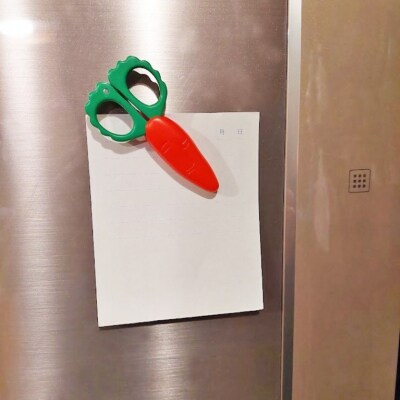 やさいっこ 冷蔵庫にピタッ! はさみです(赤・白 2本セット)