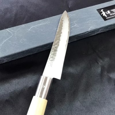 【★海外限定モデル】【和 NAGOMI】白 鎚目ダマスカス包丁 ステーキナイフ 125mm