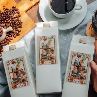 【定期便】カフェ・アダチ 贅沢リキッドコーヒー 無糖 毎月1ℓ6本×12ヶ月