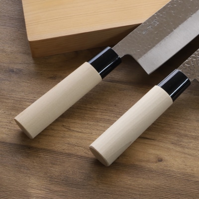 訳あり・数量限定】関和兼 鎚目仕上ステンレス 三徳包丁・菜切包丁