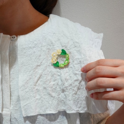 関市名産「ほらどキウイ」つまみ細工ブローチ