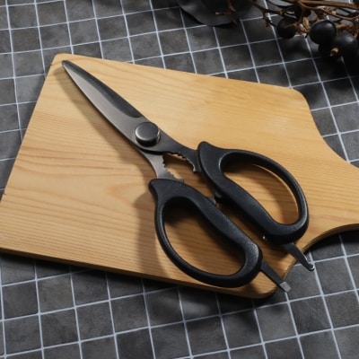 キッチン鋏(チタンコーティング)キッチンバサミ キッチンはさみ 調理器具 キッチンツール アウトドア