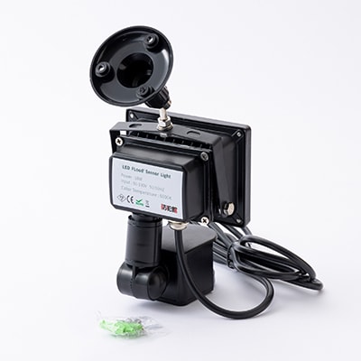 LED人感センサーライト10w(ビスタイプ)
