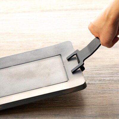 ミニ鉄板(極)ハンドル付き〈羽咋工業〉1枚