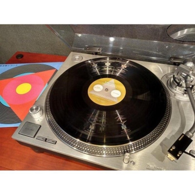 周波数レコード(アナログレコード)