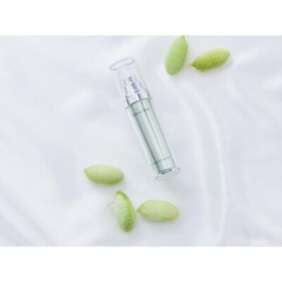 Joie de Soie 天蚕シルク配合エッセンス 30ml