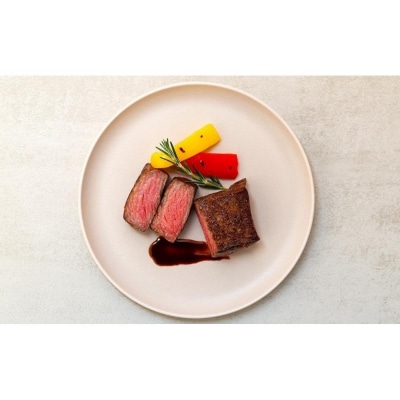 肉の魔術師　A5和牛ステーキ(横濱ビーフ)・はまパークのソーセージ・ハムセット【3種4パック入り】