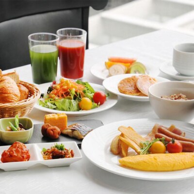 ニューオータニイン横浜プレミアム　ペア宿泊プラン　海側コーナーデラックスツインルーム朝食付き