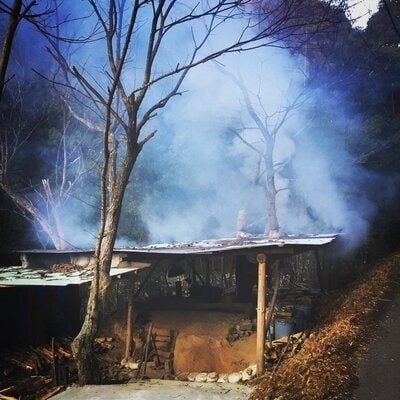 四万十市産　山の恵みセット【黒炭雑3kg&木酢液1リットル】26-204