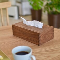 【A.W.L.M】家具職人の卵がつくる「あられ組接ぎ」のティッシュボックス