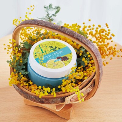 【ミモザの日 期間限定 ハンドクリーム 3g 付き】ミアミモザ ボディクリーム