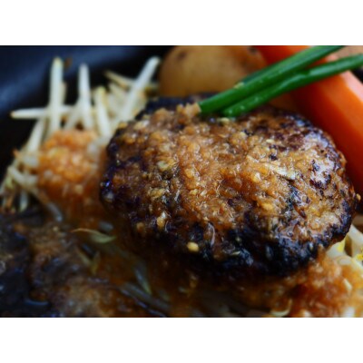 ハンバーグ、手羽先燻製、ウィンナー4種、スパイシーチキン、ベーコンのMセット(志免町)