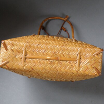 北の竹工房　千島笹燻煙網代バッグ