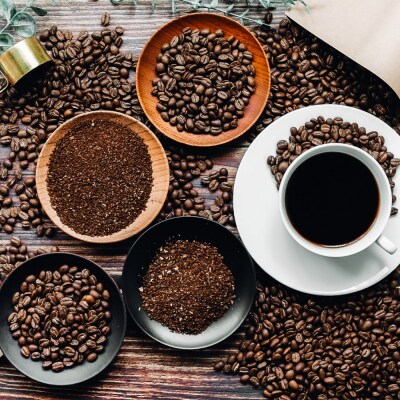 カフェ・アダチ 自家焙煎珈琲 高級品 ハワイ・コナ 100g 高級缶入り