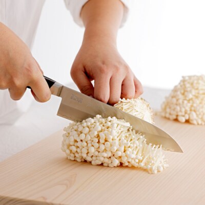 H40-33 源虎徹 スウェーデン鋼 三徳 180mm (YS900/安田刃物)