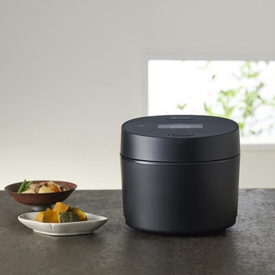 IHジャー炊飯器 3合 RC-ISA30-B ブラック