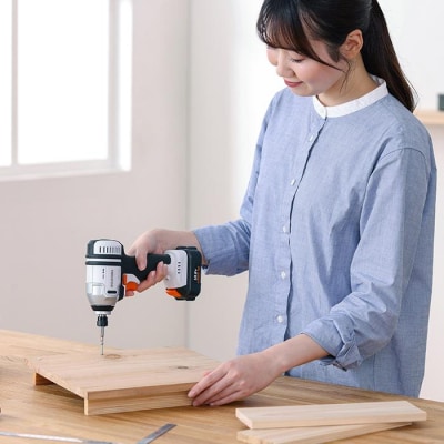 充電式インパクトドライバ　 JIDBL130 　ホワイト