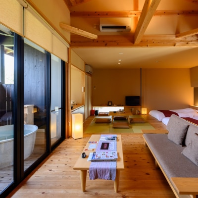 里創人　熊野倶楽部　宿泊割引券　(30,000円分)