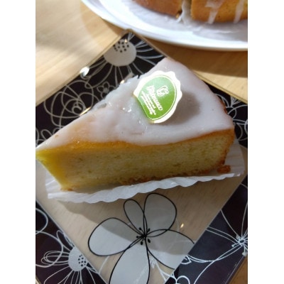 国産レモンで作ったレモンケーキ