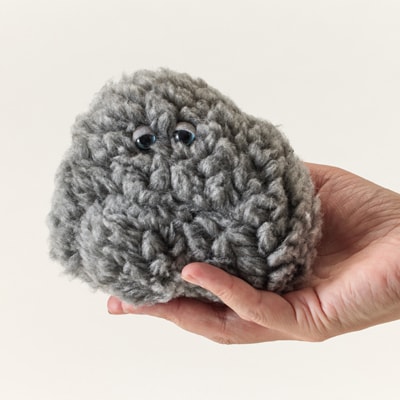 粘菌の森(ぬいぐるみ)　マンジュウドロホコリ