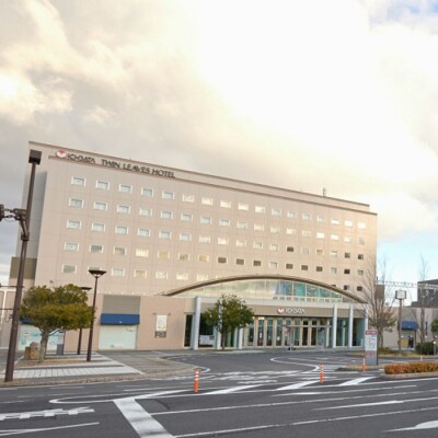 デハニ50系体験運転(平日限定貸切)ツインリーブスホテル出雲　宿泊券2名一室1泊朝食付【T-057