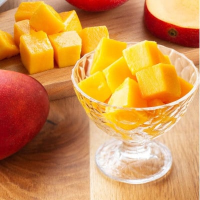 【令和8年発送】宮崎県産完熟マンゴー　「レッドクイーン」2L×2玉