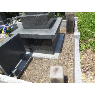 お墓掃除代行サービス(お供えの花代込み)川南町内(1回分)