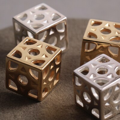 限定【沖縄ジュエリー】Hana Akari Gold Earrings