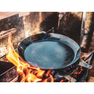 [TSR01]フェニックスライズのフライパン「鉄皿」