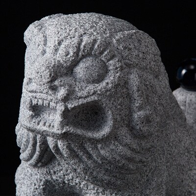 [庵治 石獅子] 狛しゃん 1体(作:白井 保浩)【庵治石産地の職人彫りおろしの一点物】