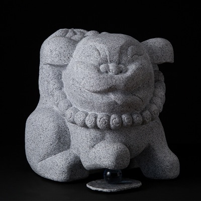 [庵治 石獅子] 笑壱(しょういち) 1体(作:伊藤 匠市)【庵治石産地の職人彫りおろしの一点物】