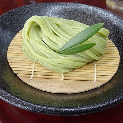 香川県高松市　早ゆで讃岐うどん食べ比べセット　200gつゆ付×4袋