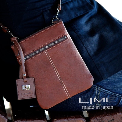 LIME(ライム)　ヌメ革ミニショルダーバッグ　color:チョコ