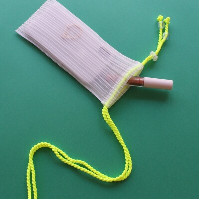 香川県産 プリーツ ポシェット・ストライプ[イエロー1点]　軽やかで上品な透け感のあるサコッシュ