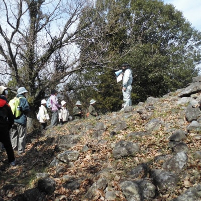 文化財専門員と行く!石清尾山古墳群(峰山地区)ガイド見学ツアー