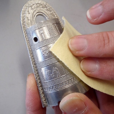 古代遺物の研磨体験キット(銅鐸2個セット)