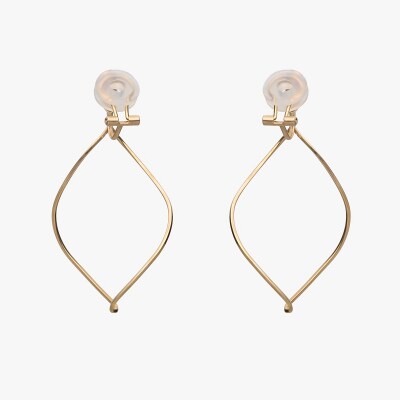 リーフイヤリング　685804