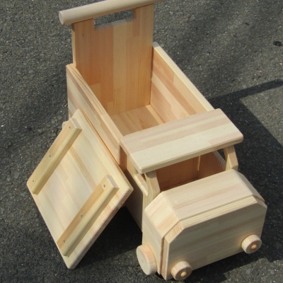 手作り木製手押し車「コンボイ」 099H2134