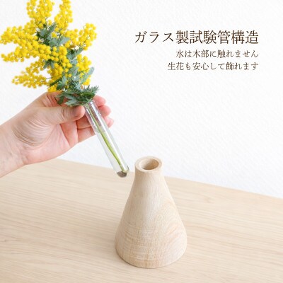 クスノキの一輪挿し 099H4450