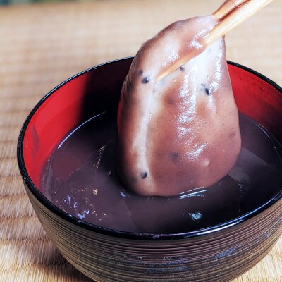 【期間限定】老舗和菓子屋さんの杵つき生丸餅(ゴマ)12個&こしあん300g×3P 099H2559