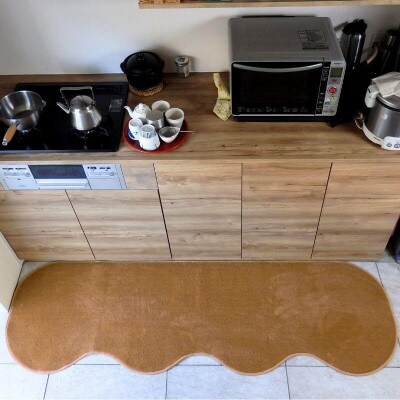 北欧風キッチンマット ラグマットタイプ ピーナッツ型 オーカー 抗菌防臭 diw0221