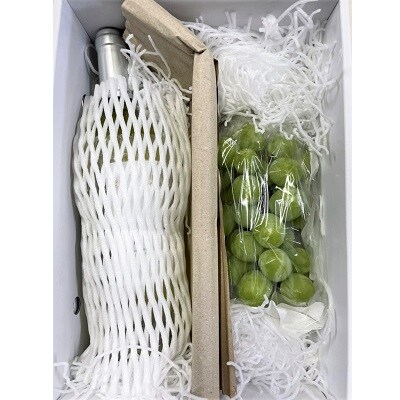 サントネージュかみのやまシャルドネとシャインマスカットのセット　0141-2618