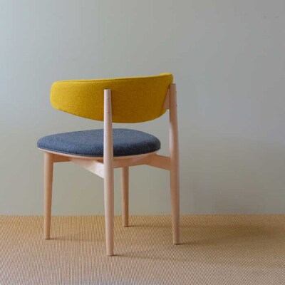 Round Chair ”Uuuh!”〈Yellow〉/nomade design[AIF009]