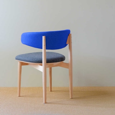 Round Chair ”Uuuh!”〈Blue〉/nomade design[AIF011]