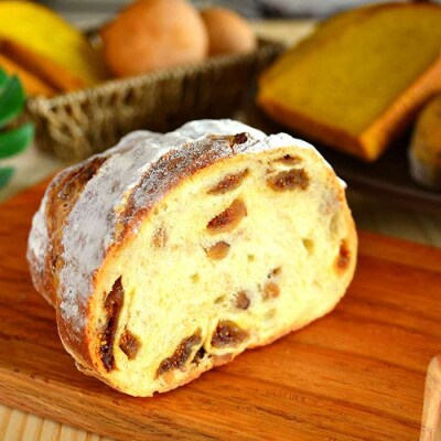【全3回定期便】【卵・乳製品不使用】身体がよろこぶパンセット 糸島 天然パン工房楽楽[AVC005]