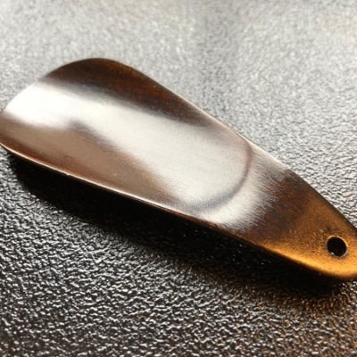 【藤田蝋色工芸】漆塗り携帯用靴べら(ダークブラウン)
